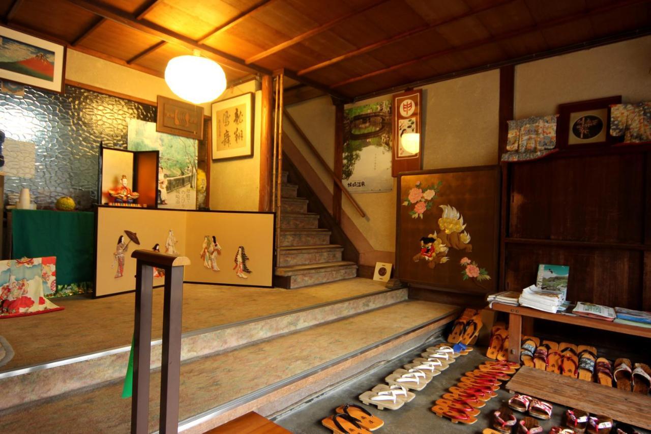 Ougiya Ryokan Toyooka  Exterior foto